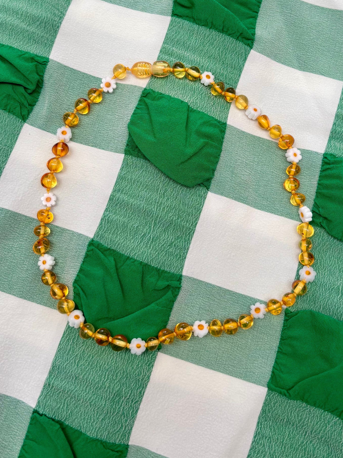 Amber necklace - Daisy chain